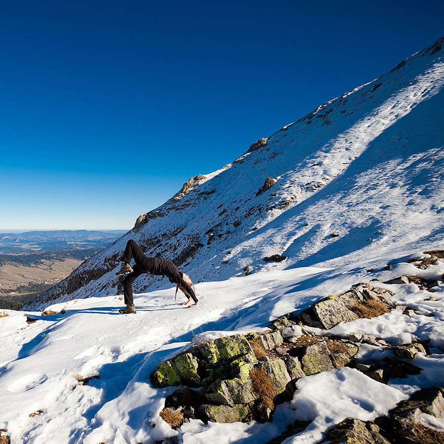 Incredible Snowga Pictures That Will Make You Want to Take Your Om Outside