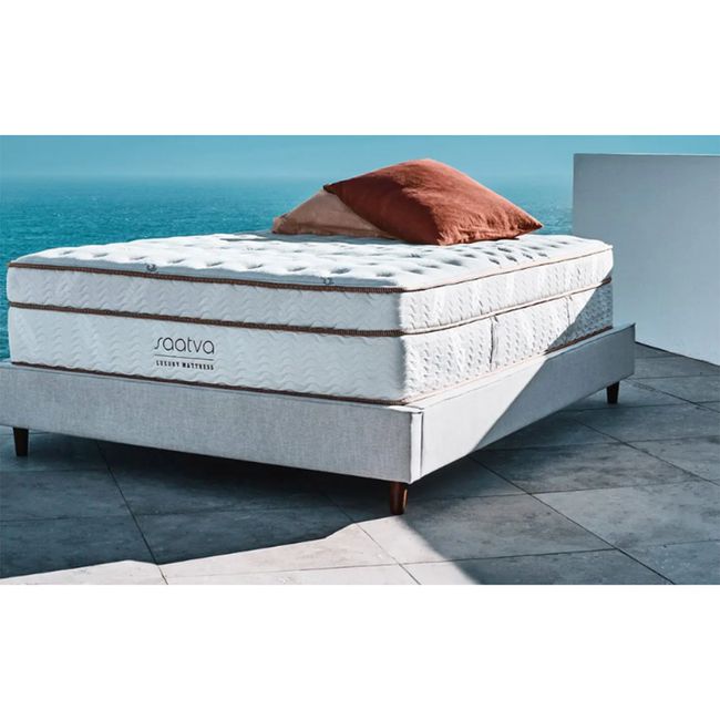 Mattress Lifestyle Photos