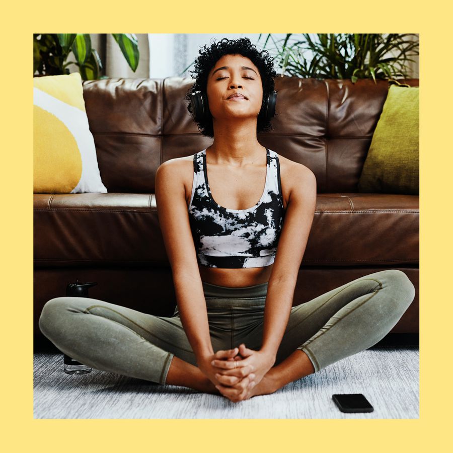 SQ-Best-Meditation-Apps-for-Beginners-GettyImages-1252358708