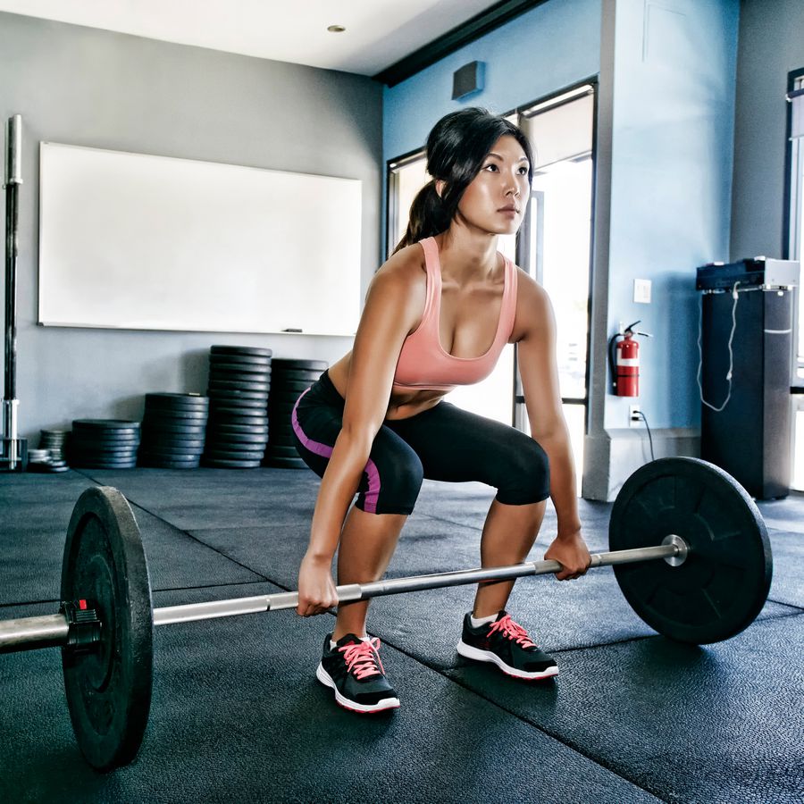 woman-lifting-barbell_0.jpgwoman-lifting-barbell_0.jpg