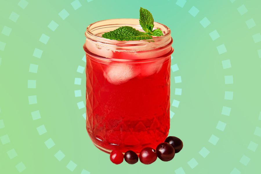 Does-Cranberry-Juice-Actually-Help-with-UTIs-AdobeStock_467309735